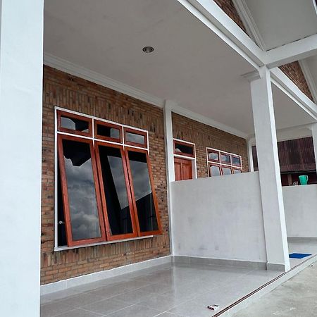 Hisar Guest House Tuk Tuk Exterior photo